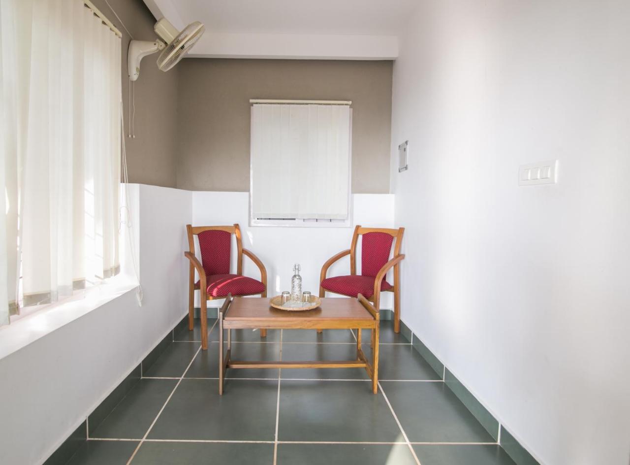 Rockville Hotel Szultán Bathery Kültér fotó