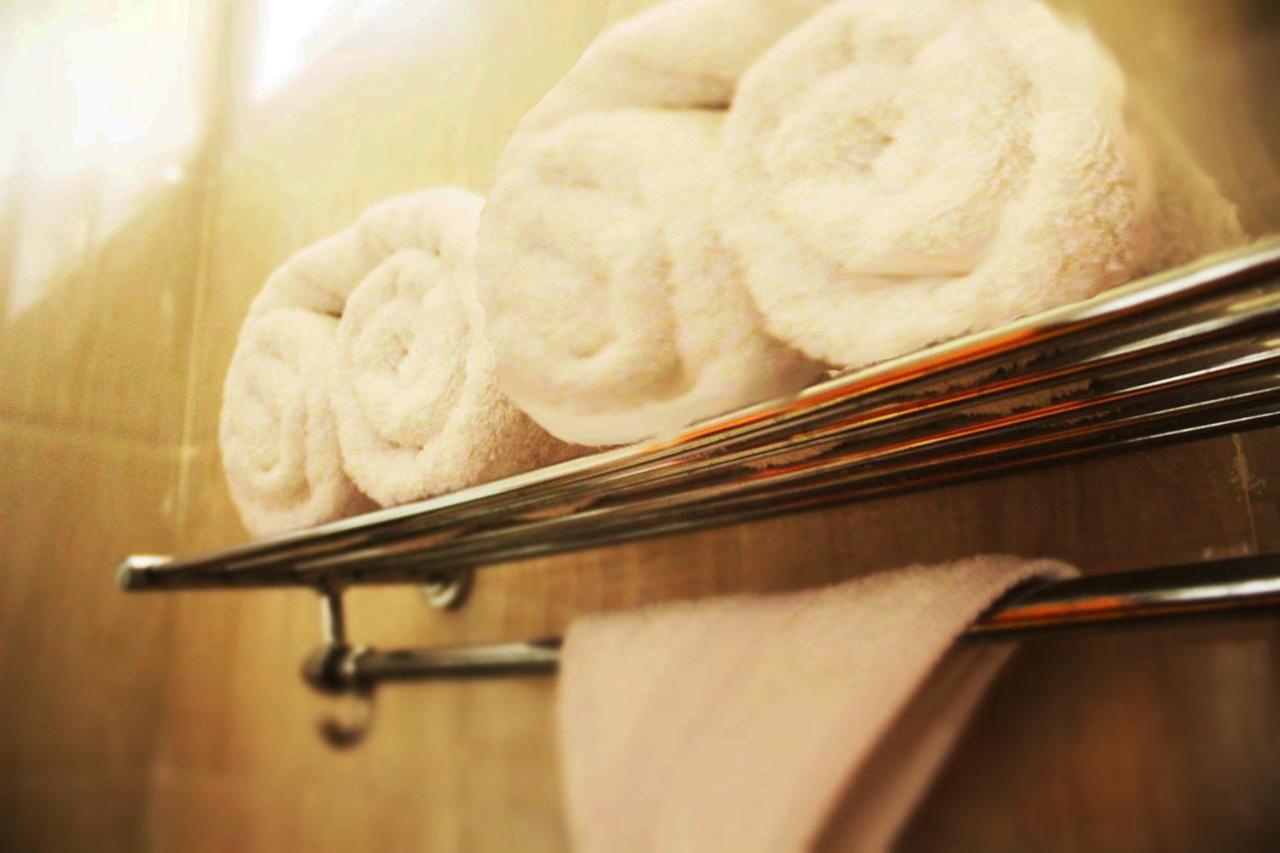 Rockville Hotel Szultán Bathery Kültér fotó